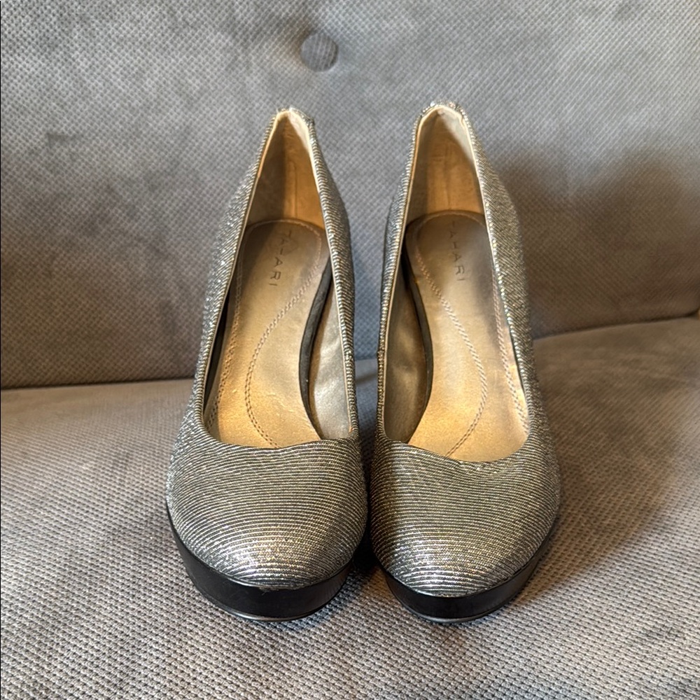 Tahari Silver Glitter Metallic Platform Stiletto Pumps Heels Size 7.5